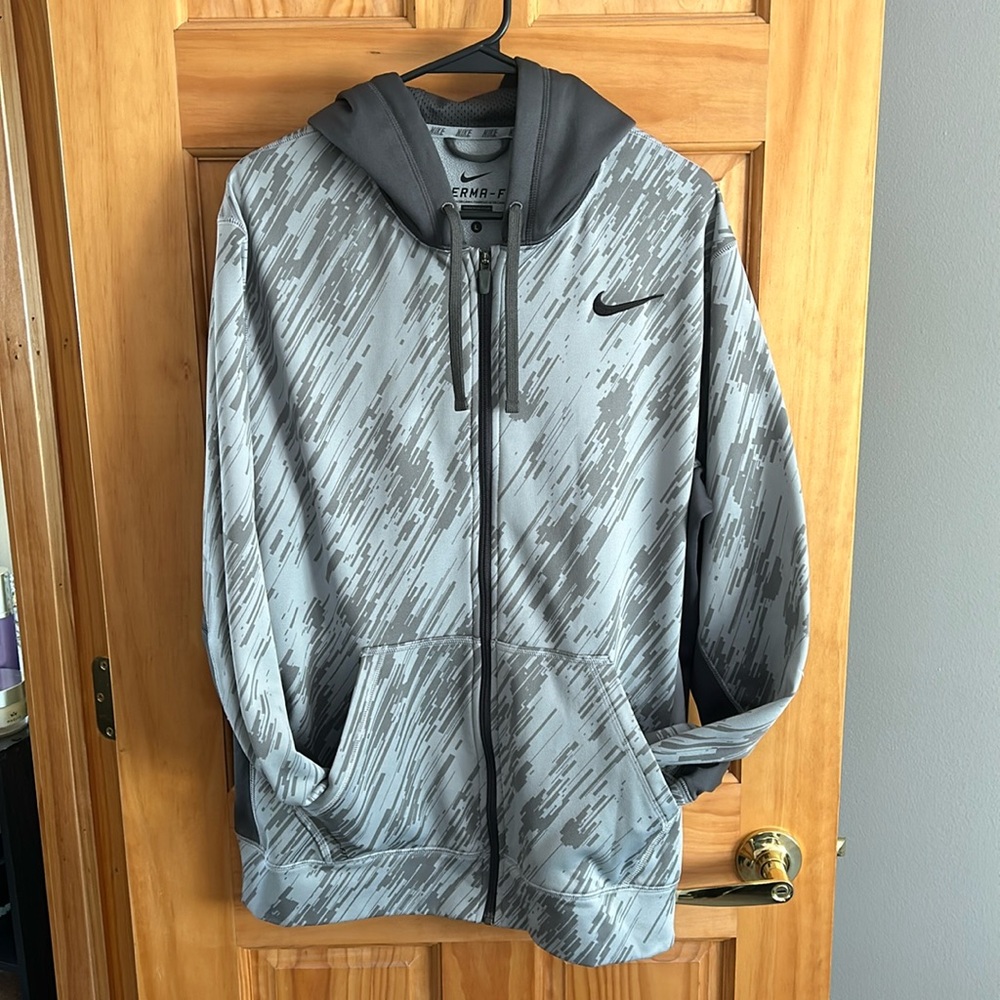 Nike zip up hoodie